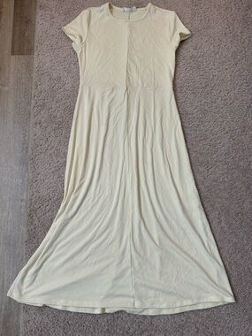 Everlane Butter Yellow Short Sleeve Maxi Dress - Size S